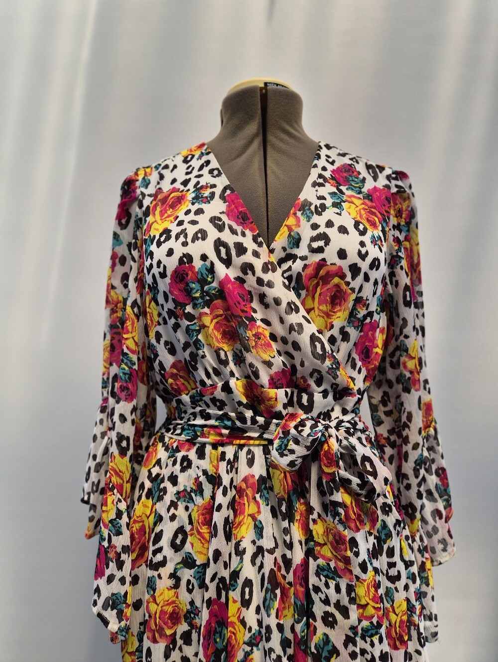 Torrid x Betsey Johnson Collab Limited Edition Leopard Floral Dress Size 1 1x - Picture 10 of 15